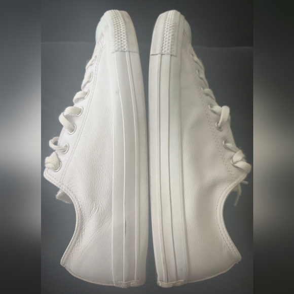 Converse White Sneakers UNISEX - Picture 15 of 16